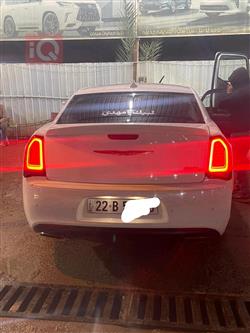 كرايسلر 300